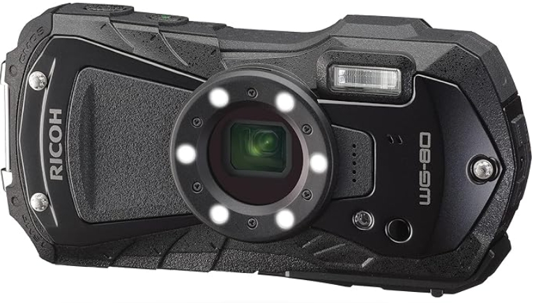 デジタルカメラのWG-80の全体写真です
